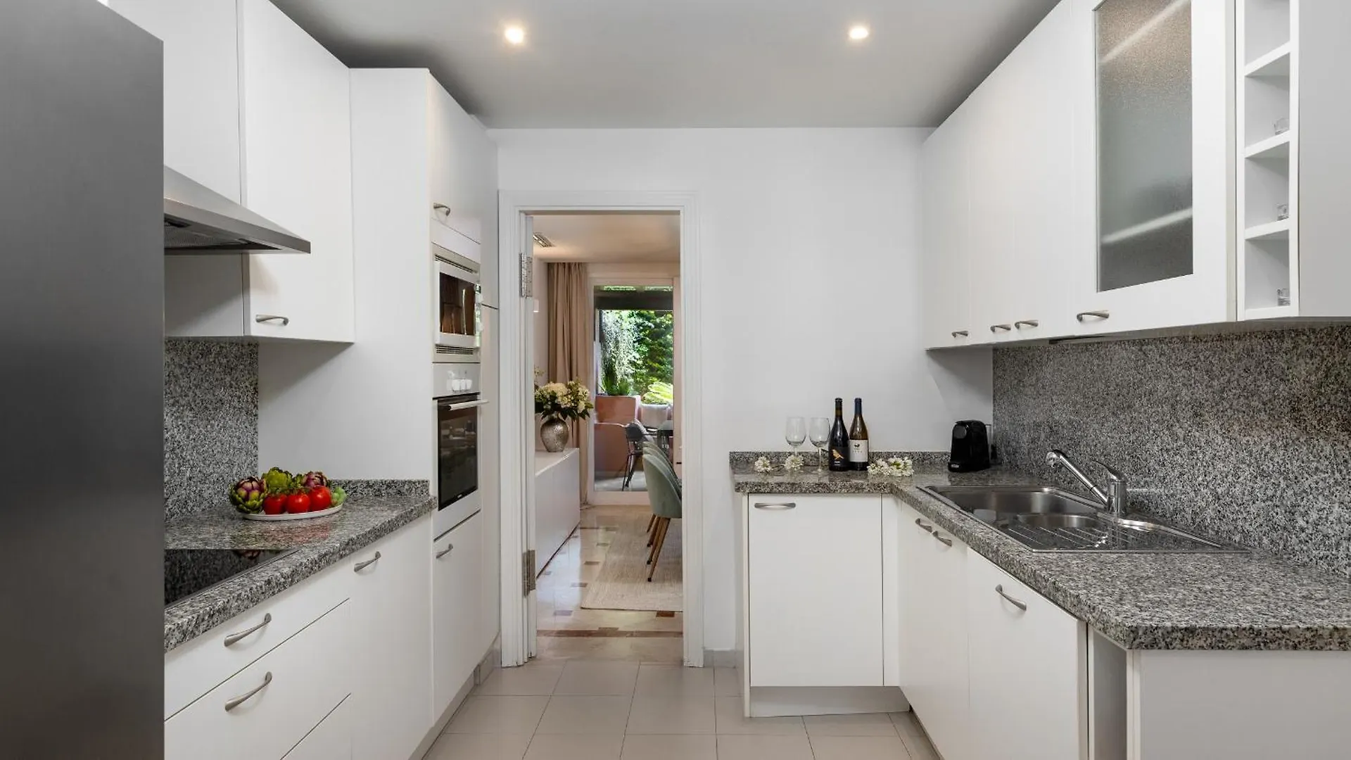 Vacation Marbella - Villa Federer, Old Town With A Big Communal Pool And Andalusian Garden Espagne